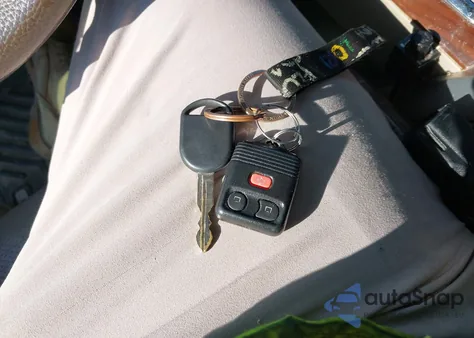 2010 Ford F-150 Fx2 Sport/Harley-Davidson/King Ranch/Lariat/Platinum/Xl/Xlt from USA, damaged, VIN 1FTFW1CV3AFB66887